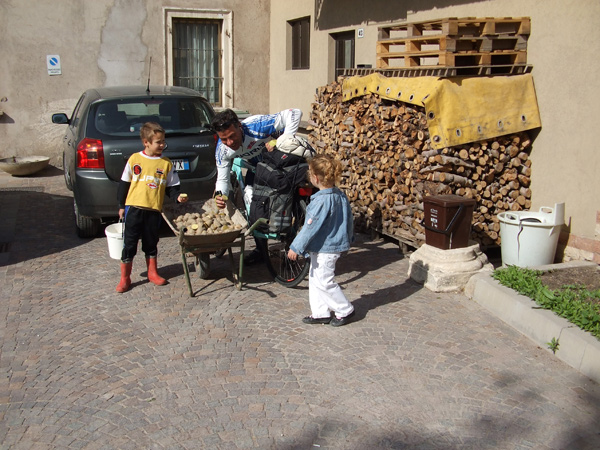 20. con particolari incontri