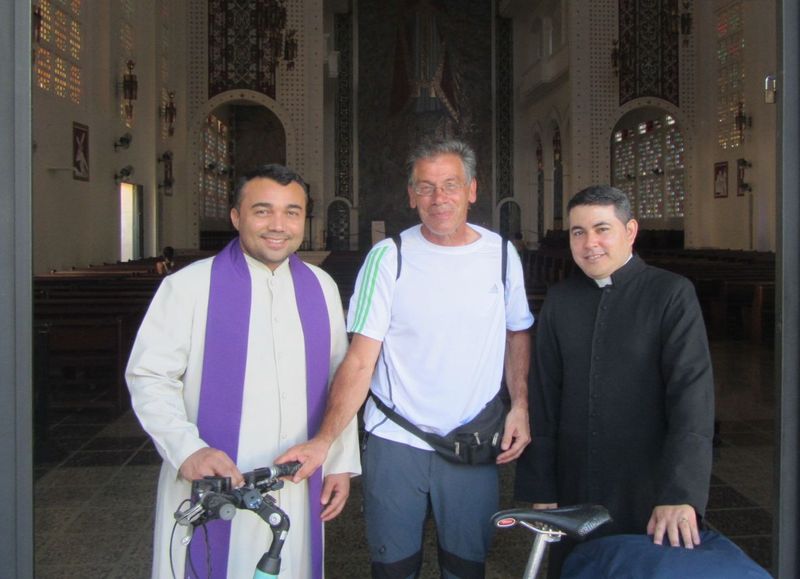 IMG_0624…Vescovo di Cuiabà