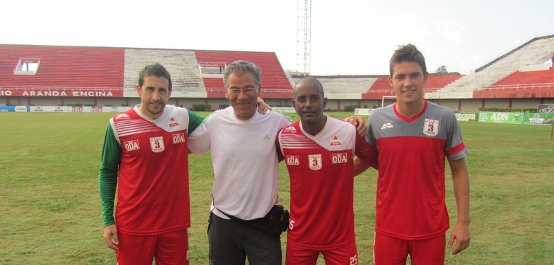 53. IMG_3878..equipo Ciuda del Este